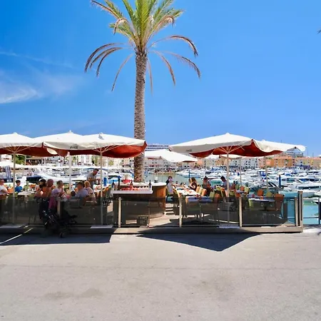 Lovely Centrally Located With Seaviews Quarteira